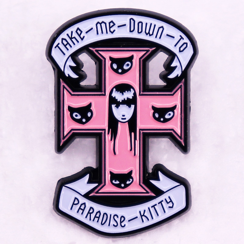 Paradise Jewelry & Watches Llc Photos - Emily garip beni cennet Kitty rozeti