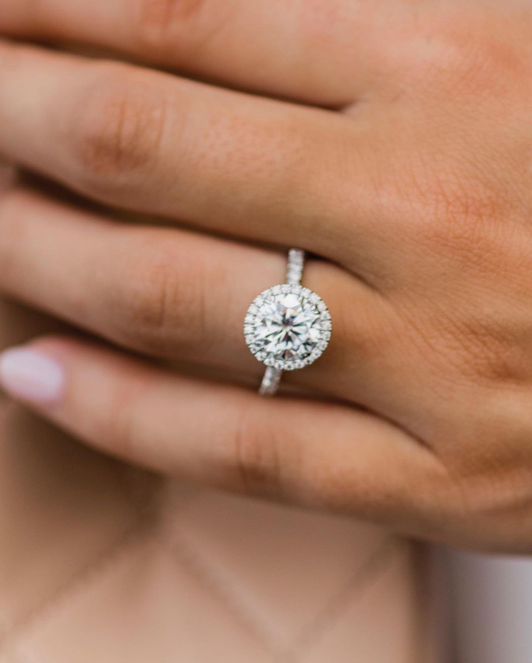 2.5 Karat Laboratuvarda Üretil - Moissanite Ring incelemesi ve fiyatı