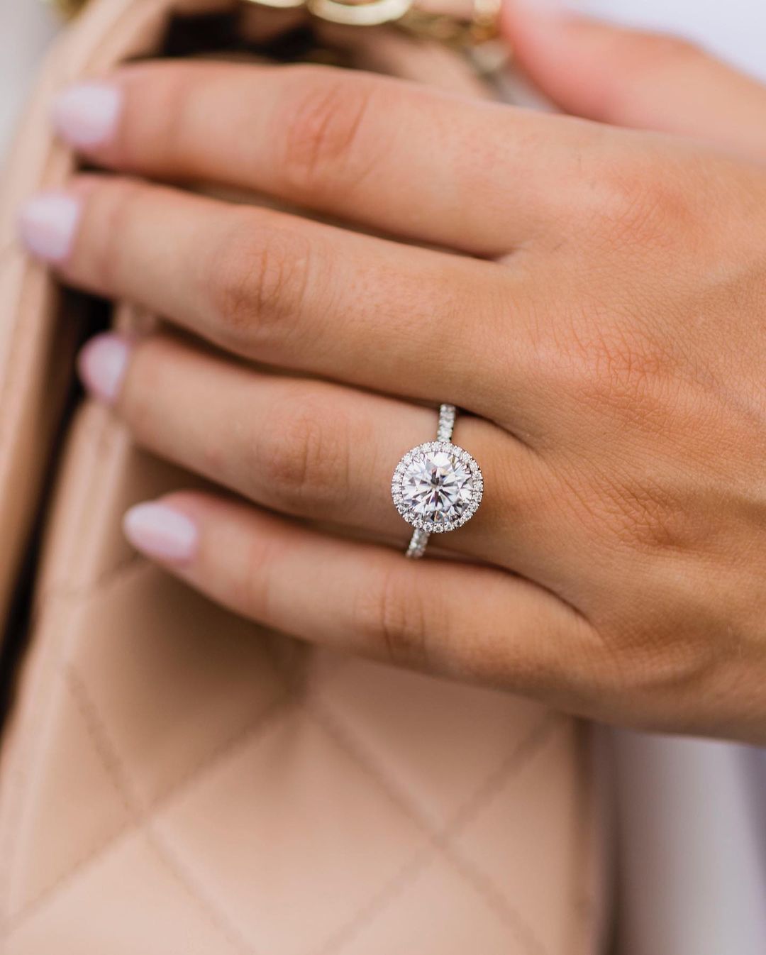 2.5 Karat Laboratuvarda Üretil - Moissanite Ring incelemesi ve fiyatı
