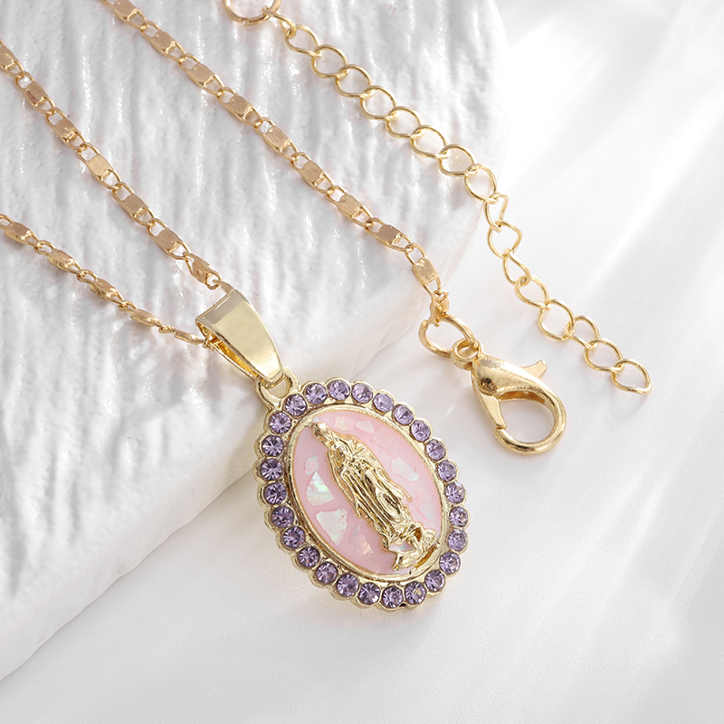 Katolik bakire Mary heykeli se - Al Ain Jewelry & Watches Exhibition 2025 incelemesi ve fiyatı